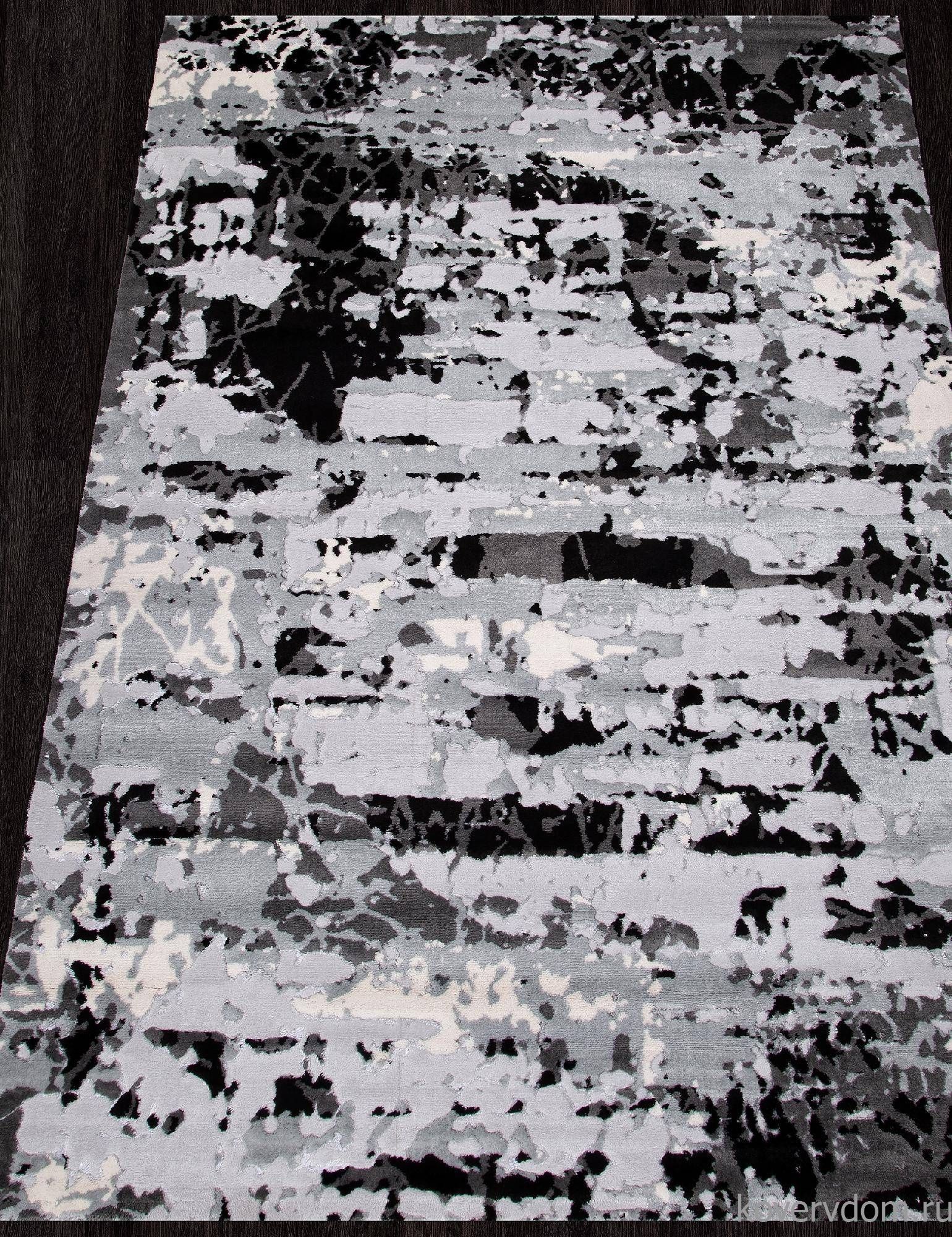 Ковер Valentino Y505A LIGHT GREY SHIRINK / BLACK